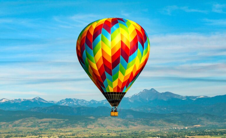 Single Hot Air Balloon Rides in the Rocky Mountains